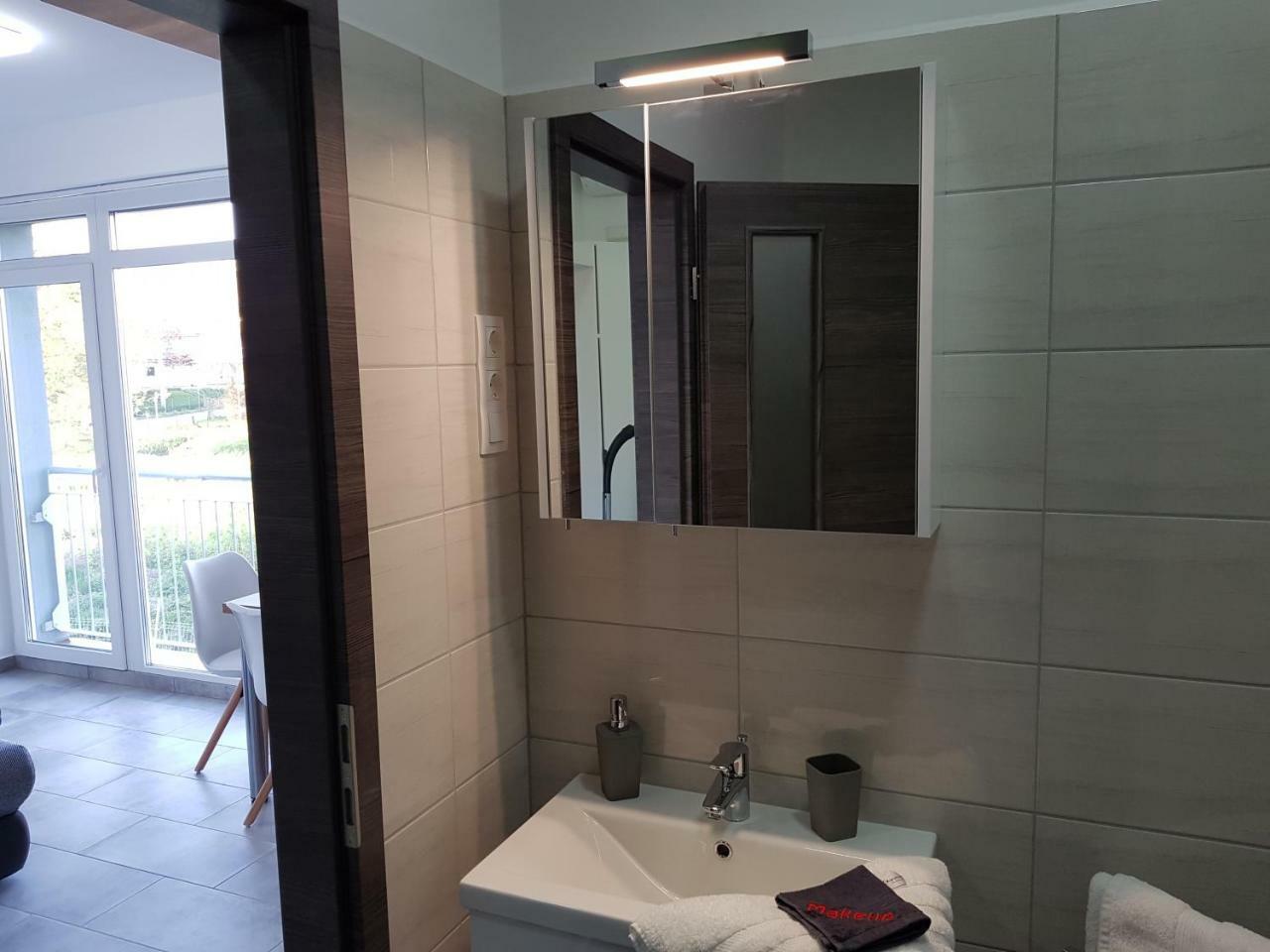 Lakefive Apartments Balatonfuered Exterior foto
